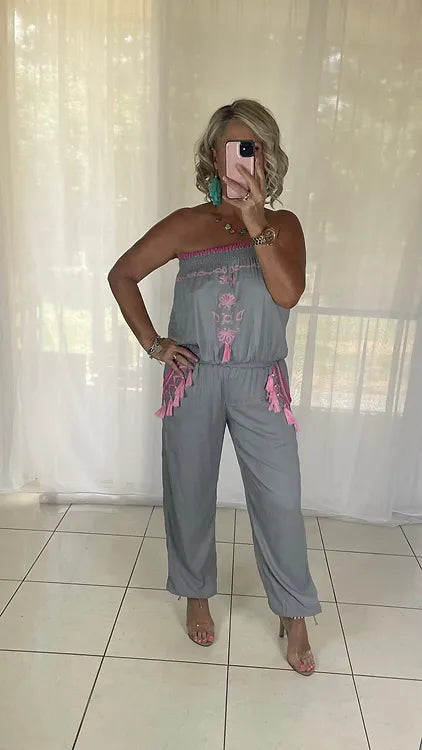 Embroidered jumpsuit tassels - grey + pink